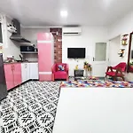 Economical Cozy 1Bhk Prime Location South Delhi 1