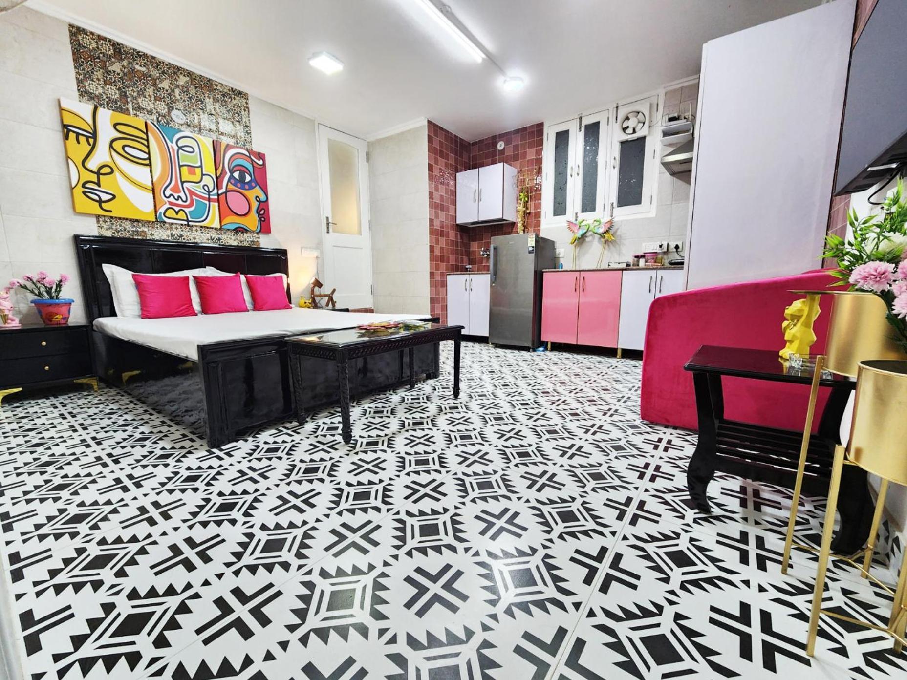 Economical Cozy 1bhk Prime Location South Delhi 1 Apartment New Delhi