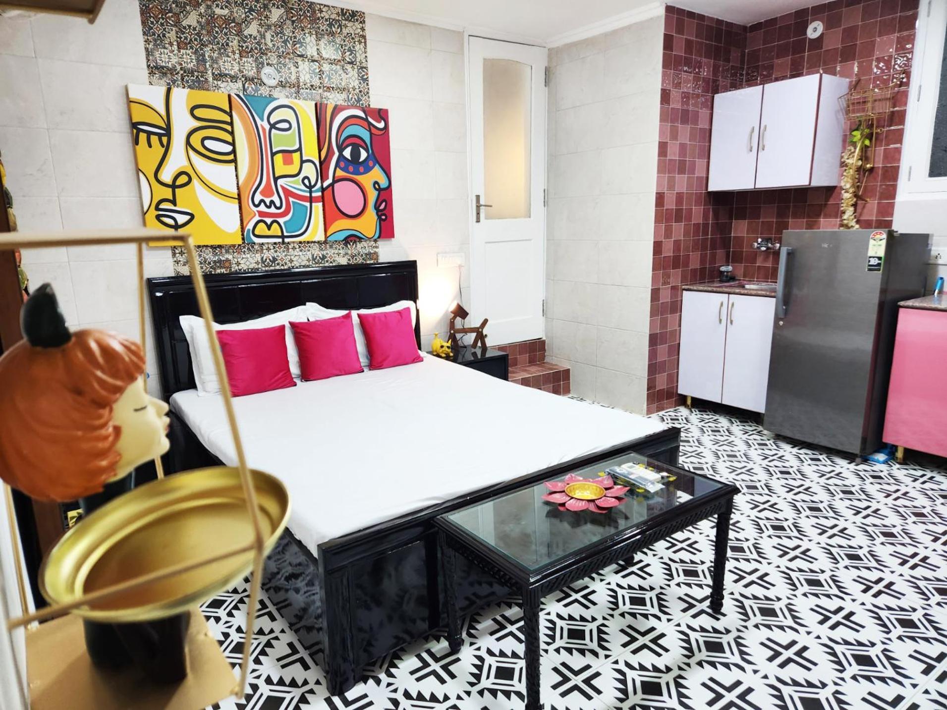 Economical Cozy 1bhk Prime Location South Delhi 1 New Delhi